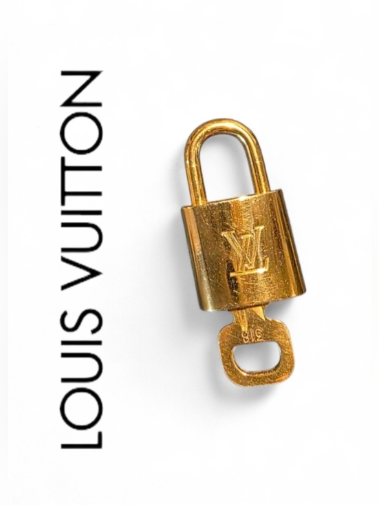 Louis Vuitton Other - Louis Vuitton Lock and Key Set #318